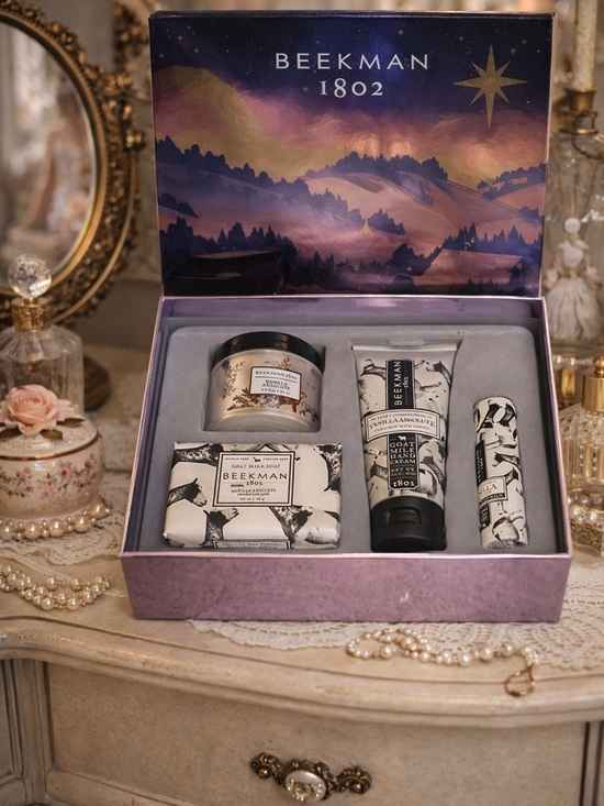 New Beekman 1802 Vanilla Absolute Goat Milk Bath & Body Gift Set NIB